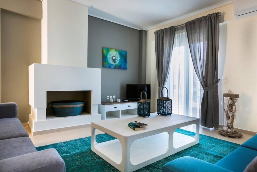 Eucalyptus Suite Sea View Karavomylos Zewnętrze zdjęcie